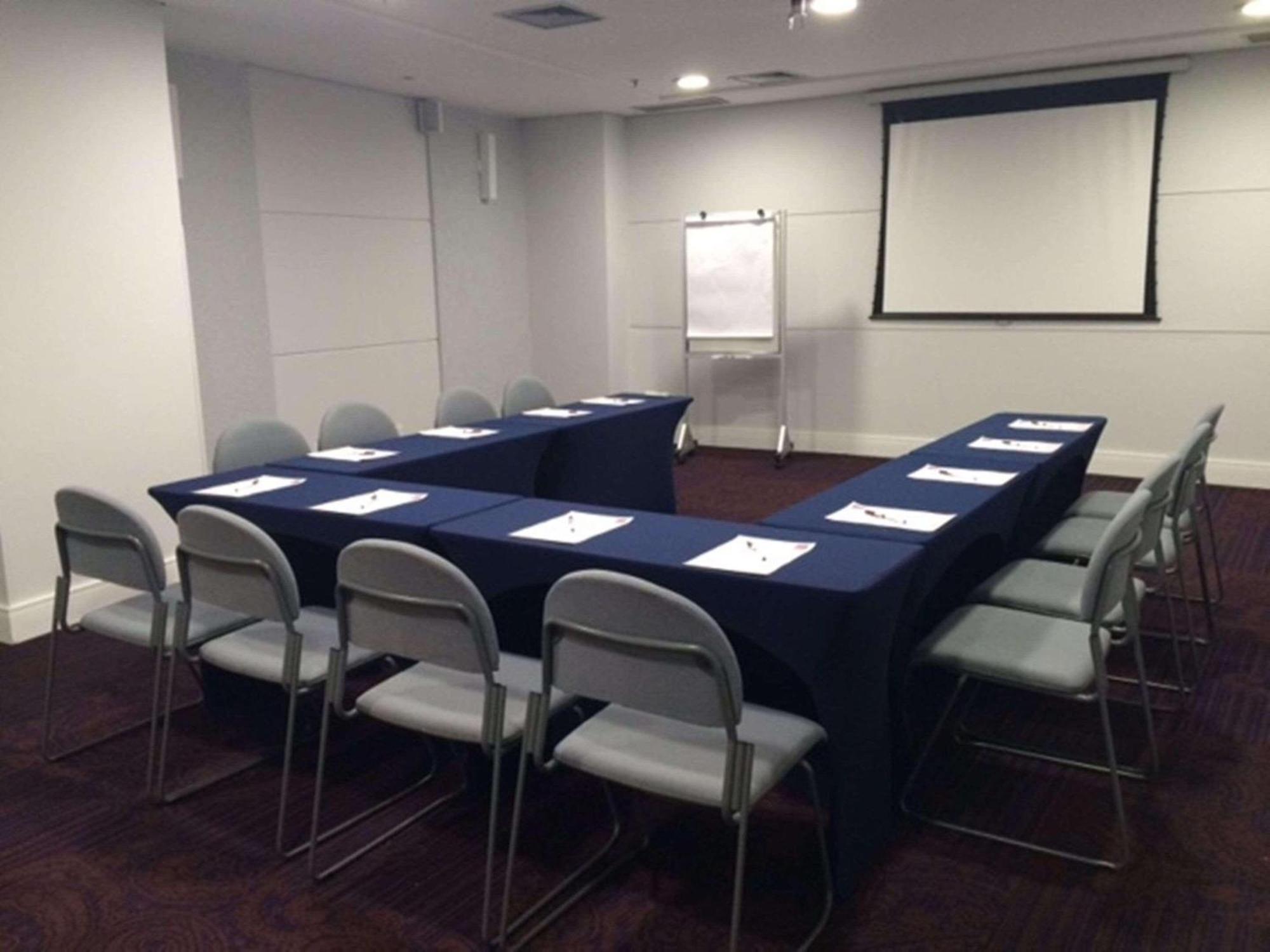 Radisson Alphaville Barueri Exteriör bild The meeting room at the National Centre for Early Childhood