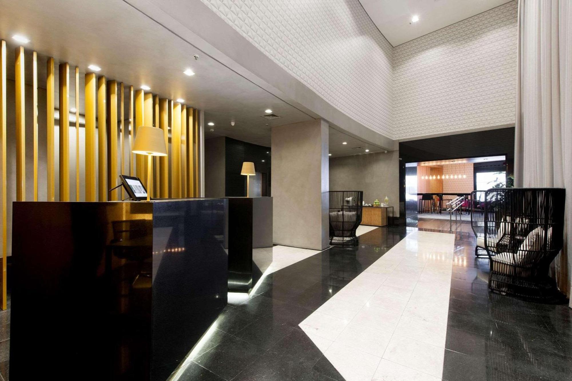 Radisson Alphaville Barueri Exteriör bild Lobby